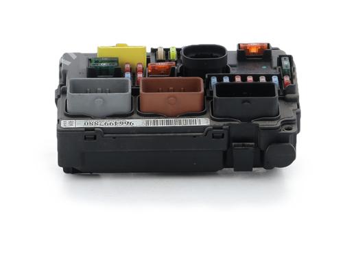 fuse-box-citroen-c3-picasso-sh_-2008-34711533 main image