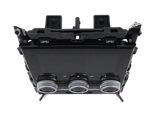 Used Display monitor RENAULT MEGANE IV Hatchback (B9A/M/N_) 1.5 Blue dCi 115 (B9A6) (116 hp) 31304064