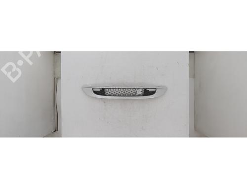 Grelha Grelha SMART FORTWO Coupe (451) 1.0 (451.331, 451.380) (71 hp) 36549004 36549004