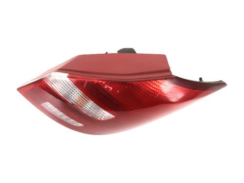 Feu arrière droit SKODA FABIA II (542) 1.6 TDI (75 hp) 30584158