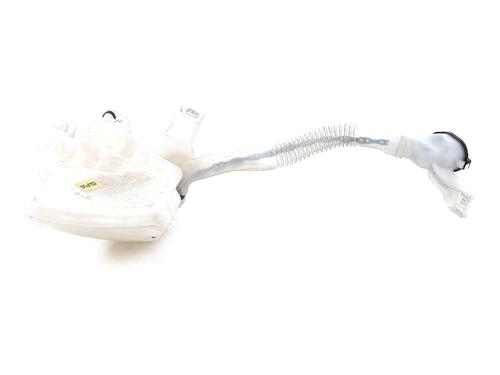 Used Windscreen washer tank Windscreen washer tank TOYOTA IQ (_J1_) 1.0 (KGJ10_, KGJ10R) (68 hp) 33533225 33533225