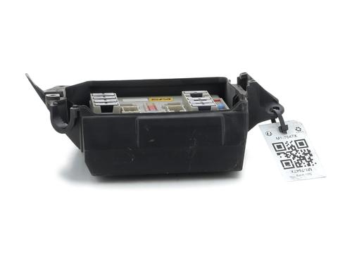 Used Fuse box Fuse box RENAULT CLIO III Grandtour (KR0/1_) 1.5 dCi (KR0F) (86 hp) 33866723 33866723