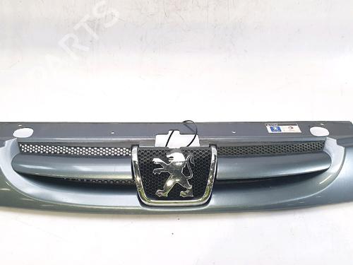 Used Grille PEUGEOT PARTNER MPV (5_, G_) 1.6 HDi 90 (90 hp) 29902970