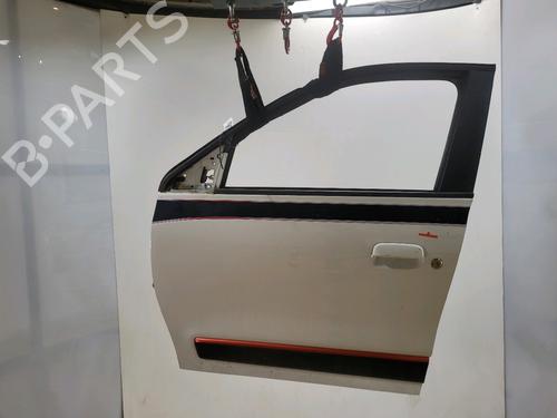 Used Left front door Left front door 37658195 37658195