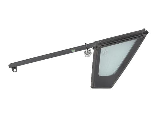 front-right-quarter-glass-renault-clio-iv-bh_-2012-2013-2014-2015-2016-2017-2018-2019-2020-2021-32278343 main image