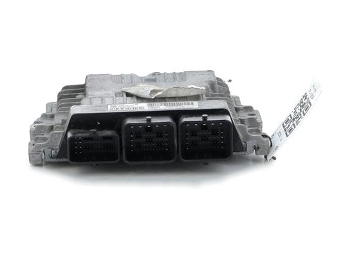 Used Engine control unit (ECU) Engine control unit (ECU) PEUGEOT 208 I (CA_, CC_) 1.6 HDi (114 hp) 33645609 33645609