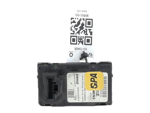 Used Card reader Card reader RENAULT MEGANE II (BM0/1_, CM0/1_) [2001-2012] 34503093 34503093