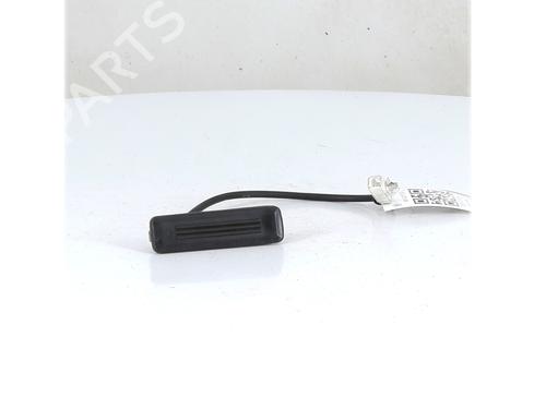 Used Tailgate handle FIAT 500L (351_, 352_) 1.4 (199LYB1B) (95 hp) 29218380