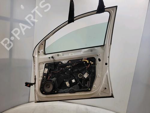 Right front door VW GOLF VI (5K1) 2.0 TDI | BP30190796C3