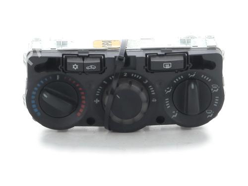 Used Climate control OPEL CORSA D (S07) 1.3 CDTI (L08, L68) (75 hp) 30895631