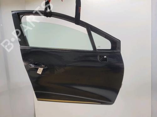 Dør højre fortil Dør højre fortil RENAULT CLIO IV (BH_) 0.9 TCe 90 (BHNF, BHMA, BHMH, BHJK, BHJR) (90 hp) 36212367 36212367