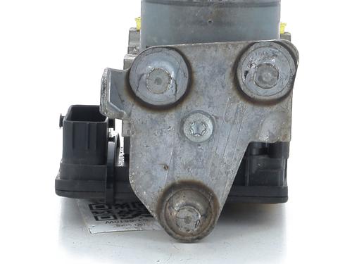 Used ABS pump ABS pump MERCEDES-BENZ C-CLASS (W205) C 220 BlueTEC / d (205.002, 205.004) (170 hp) 32309593 32309593