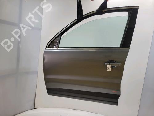 Used Left front door Left front door 36877693 36877693