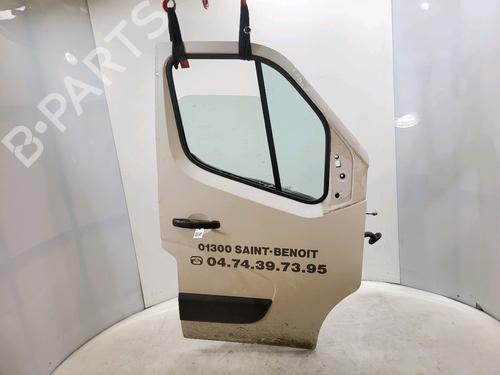 Used Right front door RENAULT MASTER III Van (FV) 2.3 dCi 135 FWD (FV0N, FV08, FV06, FV00, FV1S) (136 hp) 31079741