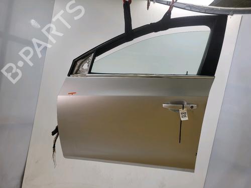 Used Left front door Left front door 38457471 38457471