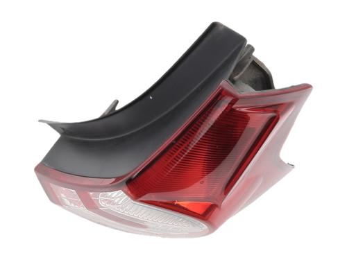right-taillight-dacia-sandero-2008-36548850 main image