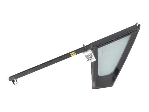 front-right-quarter-glass-renault-clio-iv-bh_-2012-2013-2014-2015-2016-2017-2018-2019-2020-2021-36212004 main image