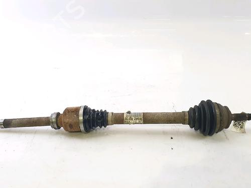 Used Right front driveshaft PEUGEOT 208 I (CA_, CC_) 1.6 HDi (92 hp) 28417353