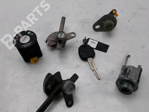 Used Ignition barrel Ignition barrel HYUNDAI GETZ (TB) 1.1 (67 hp) 10449646 10449646