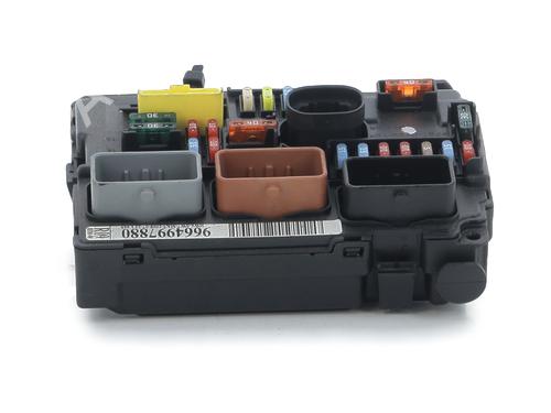 fuse-box-peugeot-207-sw-wk_-2007-2008-2009-2010-2011-2012-2013-32101954 main image
