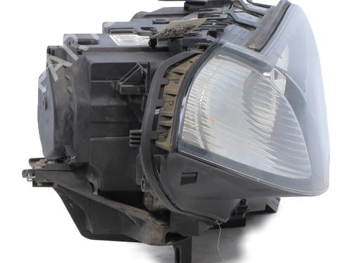 Right headlight BMW X3 (E83) 2.0 d | BP27490361C29 