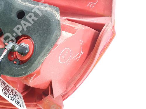 Right taillight TOYOTA URBAN CRUISER (_P1_) 1.4 D-4D 4WD (NLP115_, NLP115R) | BP10437066C35 