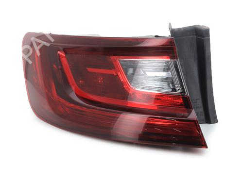 Left taillight RENAULT MEGANE IV Hatchback (B9A/M/N_) 1.5 dCi 110 (B9A3) | BP29762205C34 