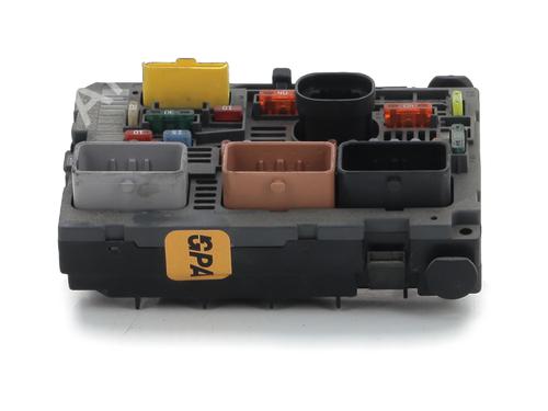 Used Fuse box PEUGEOT 308 I (4A_, 4C_) 1.6 HDi (92 hp) 29517455