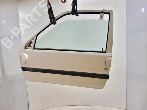 Used Left front door Left front door CITROËN SAXO (S0, S1) 1.5 D (57 hp) 35749196 35749196