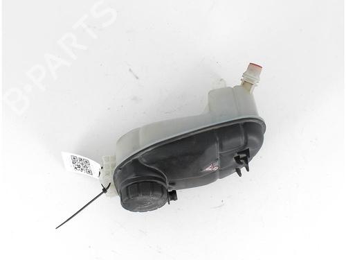 Used Expansion tank MERCEDES-BENZ CLA Coupe (C117) CLA 45 AMG 4-matic (117.352) (360 hp) 15350751