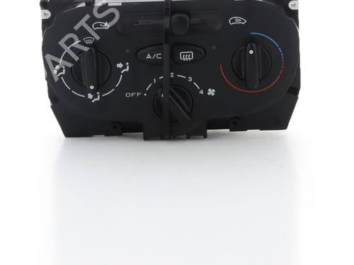 Used Climate control Climate control 38612928 38612928