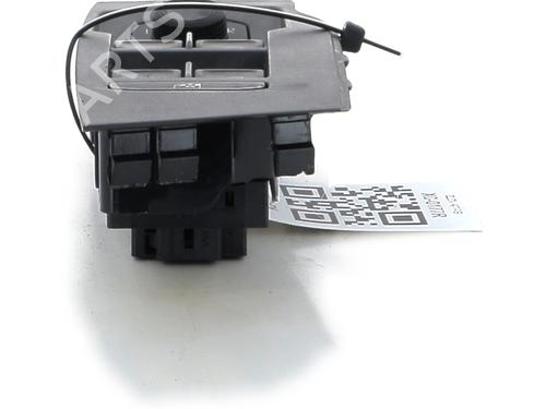 Left front window switch VW POLO VI (AW1, BZ1, AE1) 1.0 TSI | BP33446568I27 - Image 2