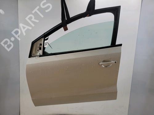 Used Left front door VW POLO V (6R1, 6C1) 1.2 (60 hp) 31367806