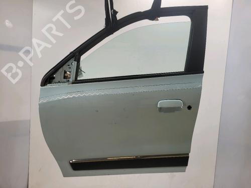 Used Left front door Left front door RENAULT TWINGO III (BCM_, BCA_) 1.0 SCe 70 (71 hp) 40521340 40521340