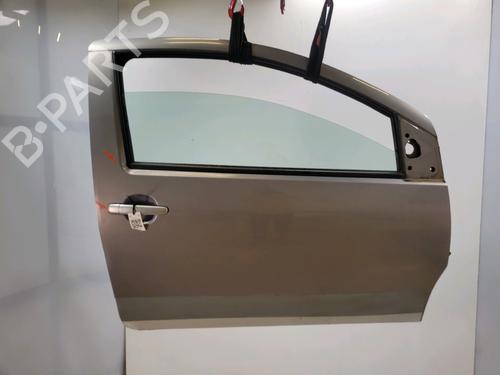 Used Right front door Right front door 37087172 37087172