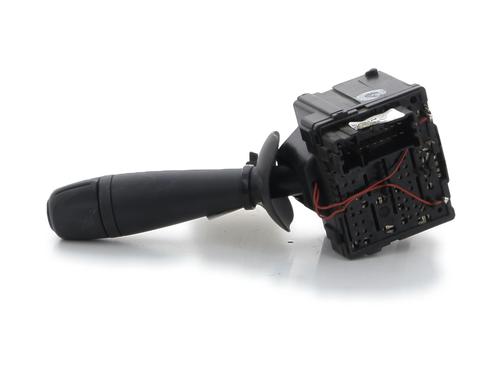 Switch DACIA SANDERO II TCe 90 (B8M1, B8MA, B8AC) | BP28106204I30 