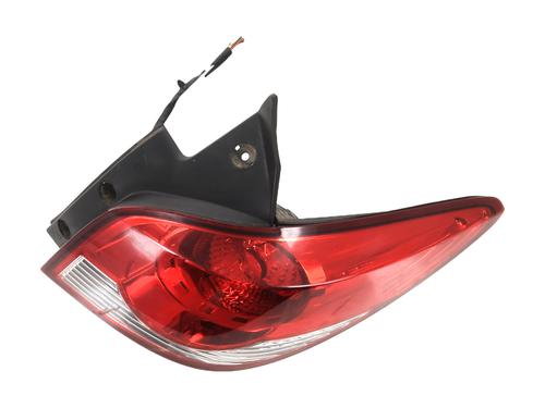 Used Right taillight CHEVROLET CRUZE Hatchback (J305) 2.0 CDI (163 hp) 25620998