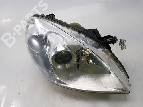 Used Right headlight Right headlight MERCEDES-BENZ B-CLASS Sports Tourer (W245) B 180 CDI (245.207) (109 hp) 10435180 10435180