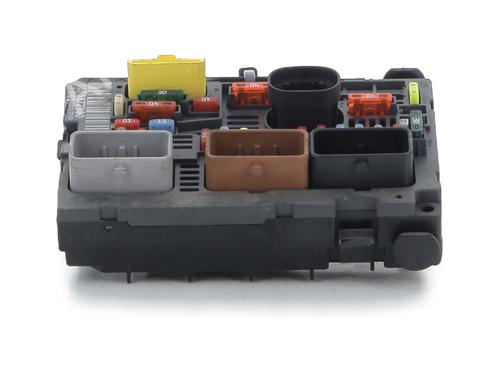 Used Fuse box Fuse box CITROËN C5 III (RD_) [2008-2017] 33230156 33230156