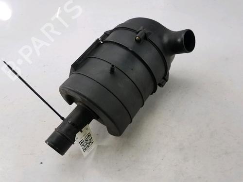 Used Air filter box RENAULT MEGANE I Coach (DA0/1_) 1.6 e (DA0F) (90 hp) 23557493