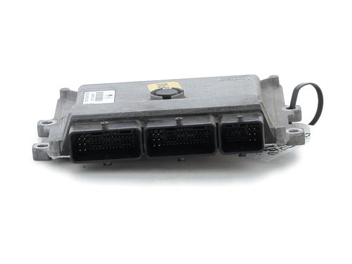 Used Engine control unit (ECU) Engine control unit (ECU) DACIA LOGAN MCV II TCe 90 (K8M1, K8MA, K8AC) (90 hp) 34204744 34204744