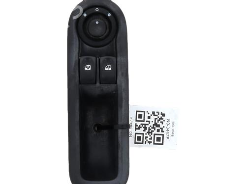Used Left front window switch RENAULT CLIO III (BR0/1, CR0/1) 1.5 dCi (C/BR0G, C/BR1G) (68 hp) 29553110