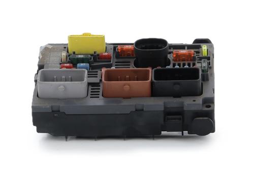 Used Fuse box Fuse box PEUGEOT PARTNER Box Body/MPV 1.6 HDi 16V (90 hp) 36487533 36487533