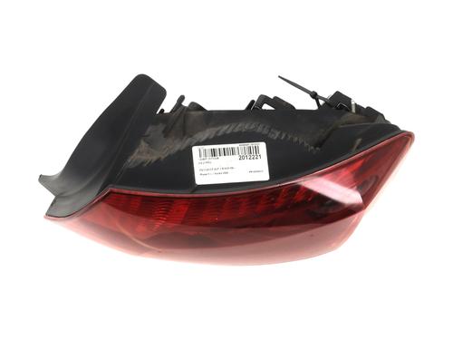 Used Right taillight PEUGEOT 407 (6D_) 1.6 HDi 110 (6D9HZC, 6D9HYC) (109 hp) 29347369