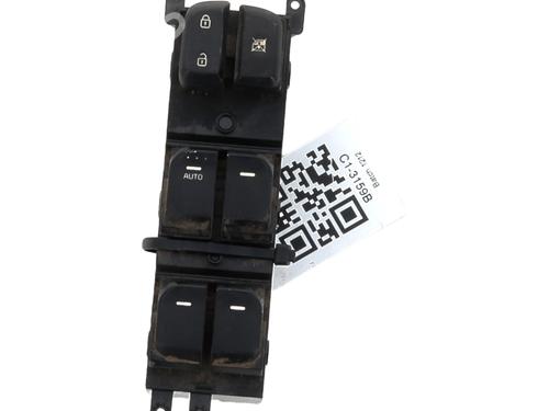 Comutador vidro frente esquerdo KIA SOUL II (PS) EV Electric (36 hp) 32180853