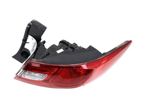 Used Right taillight RENAULT CLIO IV (BH_) 1.5 dCi 75 (75 hp) 30379900