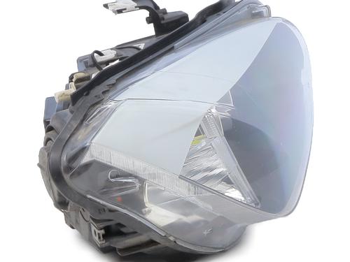 Left headlight AUDI A8 D3 (4E2, 4E8) 4.0 TDI quattro | BP29695741C28 