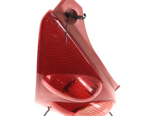 Used Left taillight PEUGEOT 107 (PM_, PN_) 1.0 (68 hp) 26924542