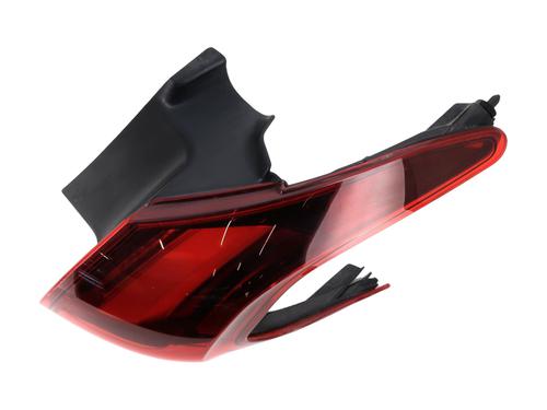 Used Right taillight PEUGEOT 2008 I (CU_) 1.2 THP 110 / PureTech 110 (110 hp) 29931867