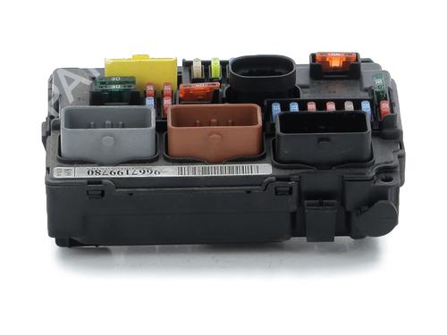 Used Fuse box Fuse box PEUGEOT 207 (WA_, WC_) 1.6 HDi (90 hp) 34051328 34051328